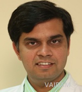 डॉ। करुण बहल