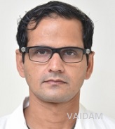 Dr Praveen Yadav