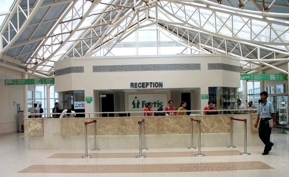 Main Reception & International Helpdesk