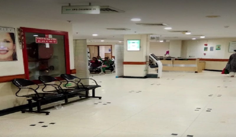 Patient Waiting Area & Registration Desk